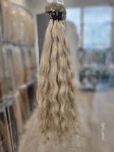 Load image into Gallery viewer, Keratin Tips Pearl Curly (Brazilian Line)