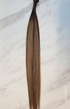 Load image into Gallery viewer, Keratin Tips  R #16/M Brown Straight (Signature Line)