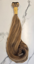 Load image into Gallery viewer, Machine Weft - #17/Sun Kissed Soft Wavy (Choice Line)