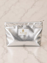 Load image into Gallery viewer, R Hair Extensions Travel Bag