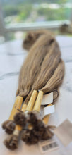 Load image into Gallery viewer, Keratin Tips - #17/Sun Kissed Wavy (Choice Line)