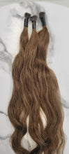 Load image into Gallery viewer, Keratin Tips #17/M Brown Wavy (Choice Line)