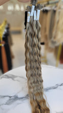 Load image into Gallery viewer, Keratin Tips - Honey Curly (Collection Line)