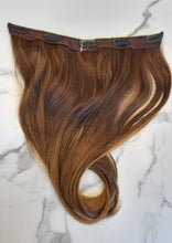 Load image into Gallery viewer, Clip-In Extension - Brown Balayage Wavy 100g 20" (Brasileiro do Sul)