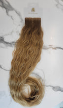 Load image into Gallery viewer, Tape Extension - Rooted Honey Curly (Collection Line)