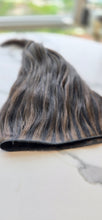Load image into Gallery viewer, Butterfly Weft Extensions Natural/M Brown Soft Wavy