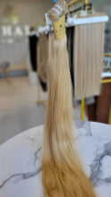 Load image into Gallery viewer, Machine Weft #19 Golden Wavy (Choice Line)