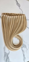 Load image into Gallery viewer, Butterfly Weft Extensions  16 Platinum Straight 100g