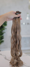 Load image into Gallery viewer, Keratin Tips #16/17 Wavy (Choice Line)