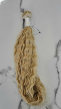 Load image into Gallery viewer, Machine Weft - Vanilla Curly (Collection Line)