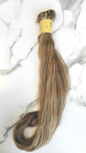 Load image into Gallery viewer, Machine Weft 16 M Brown Wavy (Choice Line)