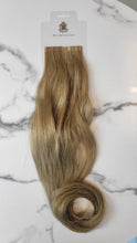 Load image into Gallery viewer, Tape Extension - Honey Soft Wavy (Collection Line)