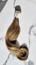 Load image into Gallery viewer, Machine Weft - Rooted Honey Soft Wavy (Collection Line)