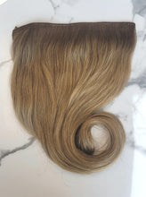 Load image into Gallery viewer, Clip-In Extension - Rooted Honey Soft Wavy (Collection Line)