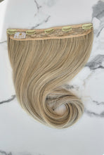 Load image into Gallery viewer, Clip-In Extension - Smoky Blonde Straight (Signature Line)