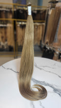Load image into Gallery viewer, Ultra Thin Weft - Rooted Honey Soft Wavy (Collection Line)