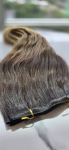 Load image into Gallery viewer, Weft-InvisiTape Balayage Straight 160g 25"-26"