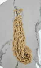 Load image into Gallery viewer, Keratin Tips - Vanilla Curly (Collection Line)
