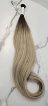 Load image into Gallery viewer, Ultra Thin Weft R 16/Platinum Wavy (Collection Line)