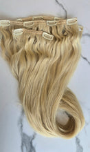 Load image into Gallery viewer, Clip-In Extension Golden Platinum Wavy 120g (Choice Line)