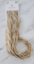 Load image into Gallery viewer, Tape Extension - Pearl/Platinum Curly (Choice Line)