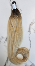 Load image into Gallery viewer, Ultra Thin Weft - Rooted Platinum Soft Wavy (Collection Line)