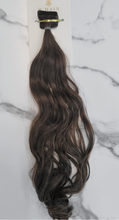Load image into Gallery viewer, Tape Extension - 4 Ash/M Brown Wavy (Choice Line)