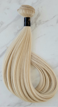 Load image into Gallery viewer, Machine Weft - Platinum Straight (Signature Line)