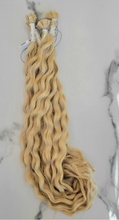 Load image into Gallery viewer, Keratin Tips - Vanilla Curly (Collection Line)