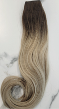 Load image into Gallery viewer, Clip In Extension - Rooted #16/Platinum Soft Wavy (Collection Line)