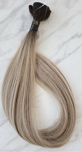 Load image into Gallery viewer, Machine Weft - Rooted #16/Platinum Straight (Signature Line)