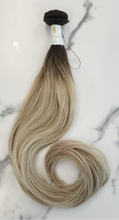 Load image into Gallery viewer, Machine Weft - Rooted 16/Platinum Soft Wavy (Collection Line)