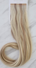 Load image into Gallery viewer, Tape Extension - #16/Platinum Soft Wavy (Choice Line)